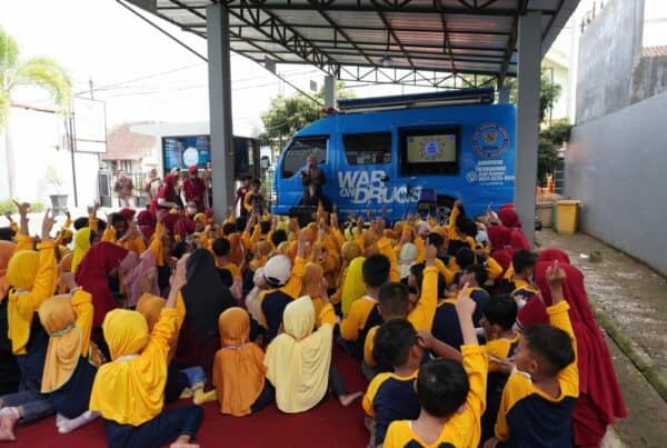 BNNK Tulungagung Edukasi Bahaya Narkoba dan Pola Hidup Sehat Melalui Outing Class KB TK Al Badar Tulungagung