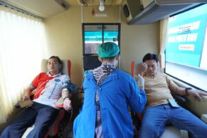 BNNK Tulungagung Tebar Kepedulian Lewat Donor Darah dan Pemeriksaan Kesehatan Gratis
