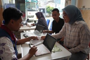 BNNK Tulungagung Tebar Kepedulian Lewat Donor Darah dan Pemeriksaan Kesehatan Gratis