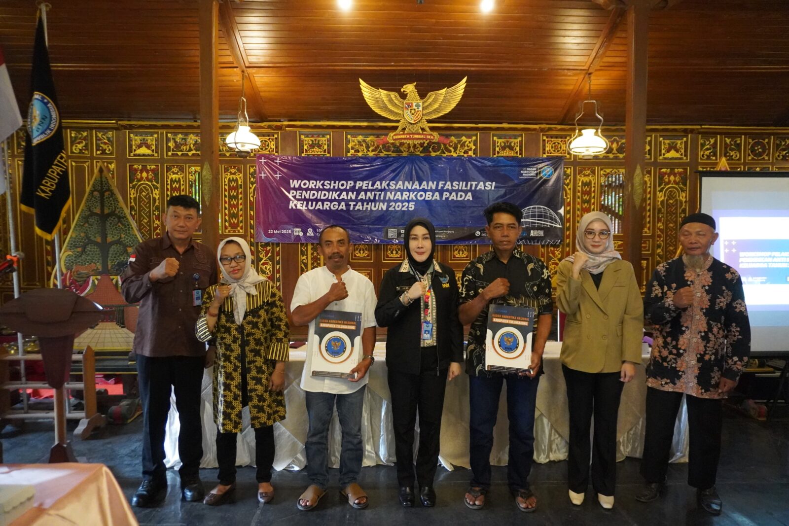 Membangun Keluarga Tangguh Melalui Workshop Pendidikan Anti Narkoba Membangun Keluarga Tangguh dalam Workshop Pendidikan Anti Narkoba
